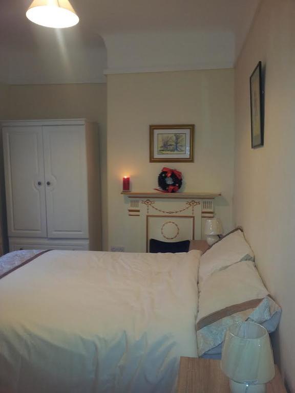 Vila Town House Ennis Exteriér fotografie
